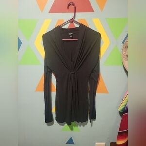 Olian Women's Black Longsleeve Maternity Top Size Medium